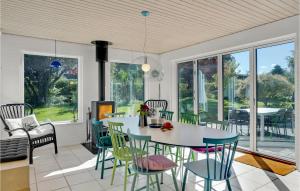 3 Bedroom Stunning Home In Malling