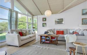 Holiday Home Lykkevej Knebel Vi