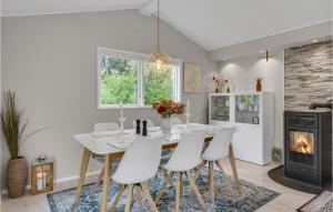 Beautiful Home In Kirke Hyllinge