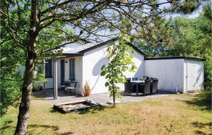 Two-Bedroom Holiday Home In Norre Nebel