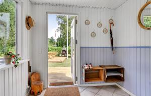 Awesome Home In Glesborg With Wifi