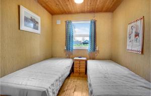 Nice Home In Holbæk With Kitchen