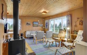 Nice Home In Holbæk With Kitchen