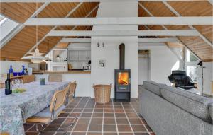 Two-Bedroom Holiday Home In Humble