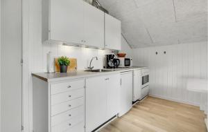 Two-Bedroom Holiday Home In Hemmet