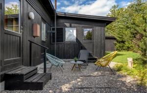3 Bedroom Cozy Home In Græsted