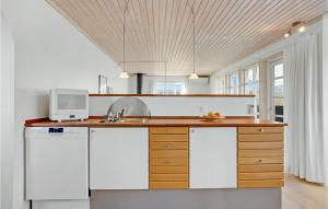 Nice Home In Haderslev With Kitchen