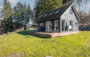 2 Bedroom Stunning Home In Bryrup - Brædstrup