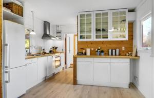 Gorgeous Home In Skibby With Wifi