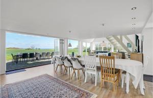 Cozy Home In Store Heddinge With Wifi