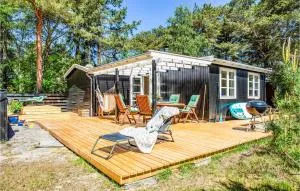 Cozy Home In Nexø With Wifi - Gadeby