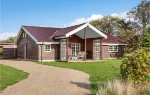 Lovely Home In Skjern With Wifi - Karsbæk