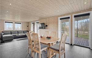 Gorgeous Home In Skjern With Kitchen