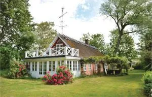 Two-Bedroom Holiday Home In Gilleleje - Gilleleje