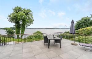 Three-Bedroom Holiday Home In Krusa