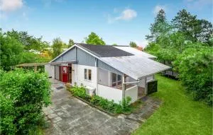2 Bedroom Beautiful Home In Nykøbing Sj - Rørvig