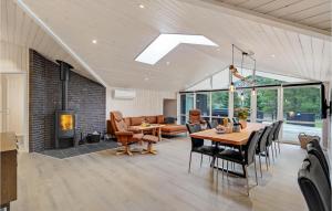 Awesome Home In Blåvand With Sauna
