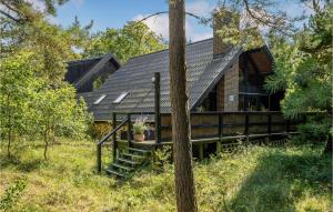 4 Bedroom Awesome Home In Højby - 3hvězdičkové hotely ve městě Højby