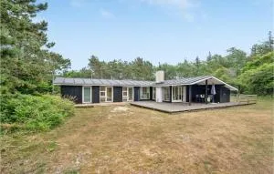 Three-Bedroom Holiday Home In Humble - Humble