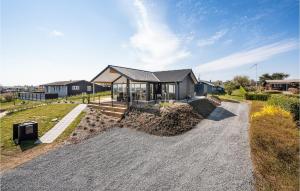 Beautiful Home In Hejls With Wifi