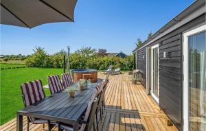 Cozy Home In Sydals With Kitchen