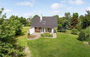 Awesome Home In Ebeltoft With Wifi