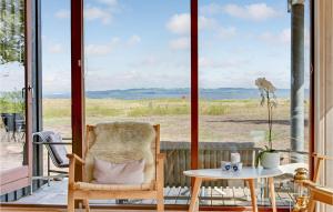 Gorgeous Home In Egå With Wifi