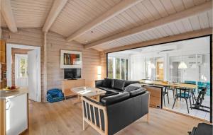 Beautiful Home In Farsø With Kitchen