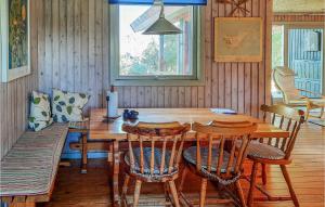 Amazing Home In Anholt With Wifi