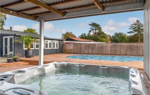 Stunning Home In Holbæk