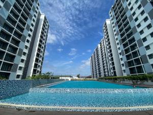 Ai Qaseh Desaru Penawar Pool Apartment Homestay