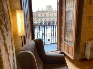Apartamento Plaza Mayor Salamanca con 2 balcones a la misma Plaza Mayor