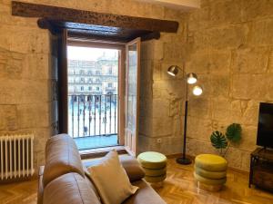 Apartamento Plaza Mayor Salamanca con 2 balcones a la misma Plaza Mayor