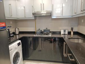 2BR Business Bay Skyline View