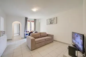 Casa Glicine - Happy Rentals - Canobbio