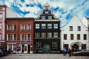 荷般酒店 - Elgiszewo