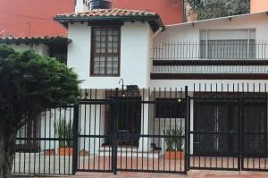 Casa Prada Bed & Breakfast - El Líbano