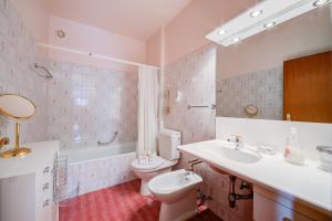 Top Of The Spots - Happy Rentals