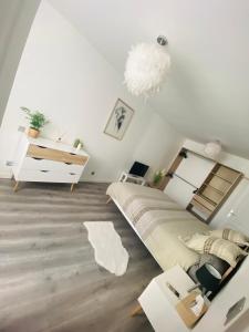 Appartements Appartement refait a neuf Bessan : photos des chambres