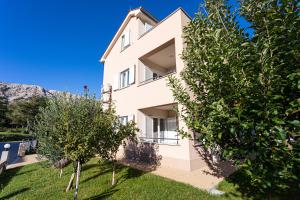 Apartments Crnekovic Jasna 