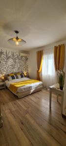 B&B / Chambres d'hotes A l'ombre du clocher : Chambre Triple