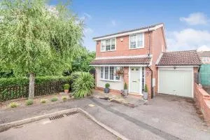 Wigmore Lodge - FREE Parking & Airport & M1 & Contractor & Leisure - Hexton