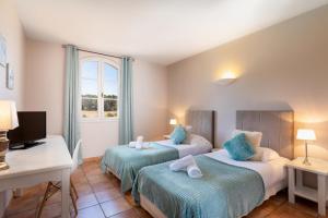 Hotels Hotel La Bastide Saint Martin : photos des chambres