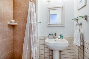 20 S Angel Fire Rd #103