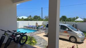 villa liam kiwengwa zanzibar