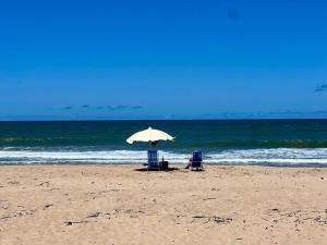 Apto novo Imperia Lounge pé-na-areia Itacimirim
