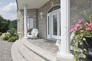 Greystone on Golden Lake
