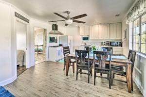 Garden, Gazebo & Fire Pit: Fallbrook Home!