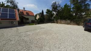 Köveskál Panzió