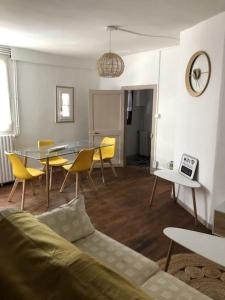 Appartements Tulle : superbe appartement quartier historique : Appartement 1 Chambre